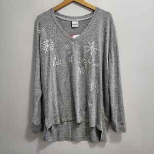 Spirit NWT Brushed Jersey Drop Hem Pullover Let It Snow Silver Size Small